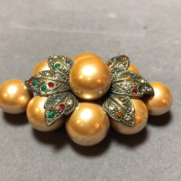 Large Faux Gold Pearls & Colored Rhinestones Brooch - Picture 4 of 8